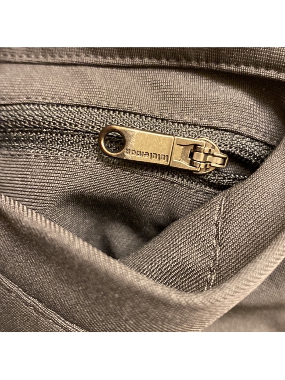 Lululemon Men's Commission Shorts - Picture 8 of 9